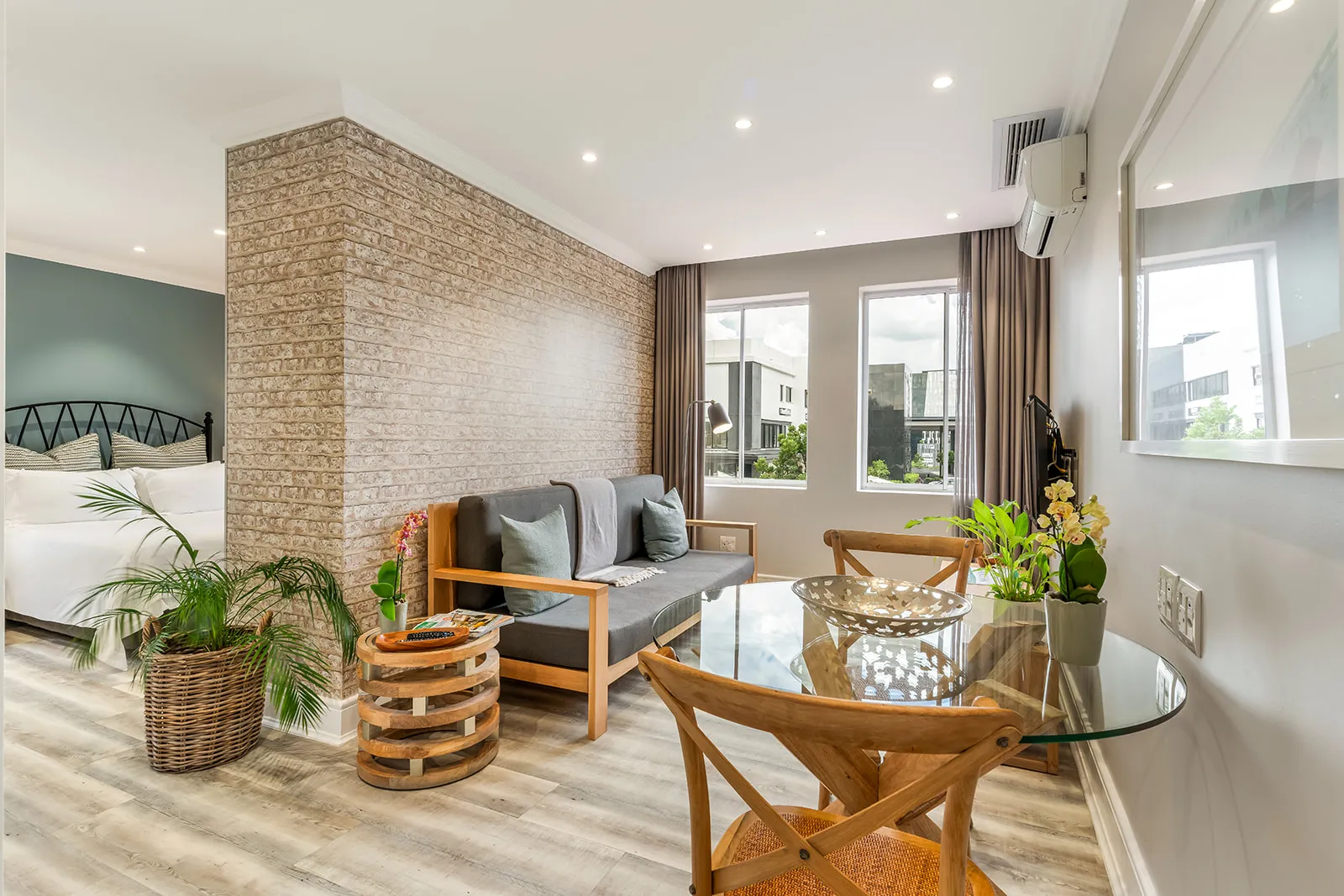 Garden Suite — boutique suite | Studio Stay on Sixty6 boutique hotel & accommodation in Sandton Garden Suite — boutique suite | Studio Stay on Sixty6 boutique hotel & accommodation in Sandton